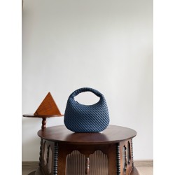 보테가베네타 Bottega Veneta 856736 Veneta 스몰 베네타 35cm