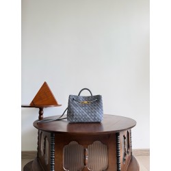 보테가 베네타 Bottega Veneta 743568 Andiamo 25cm