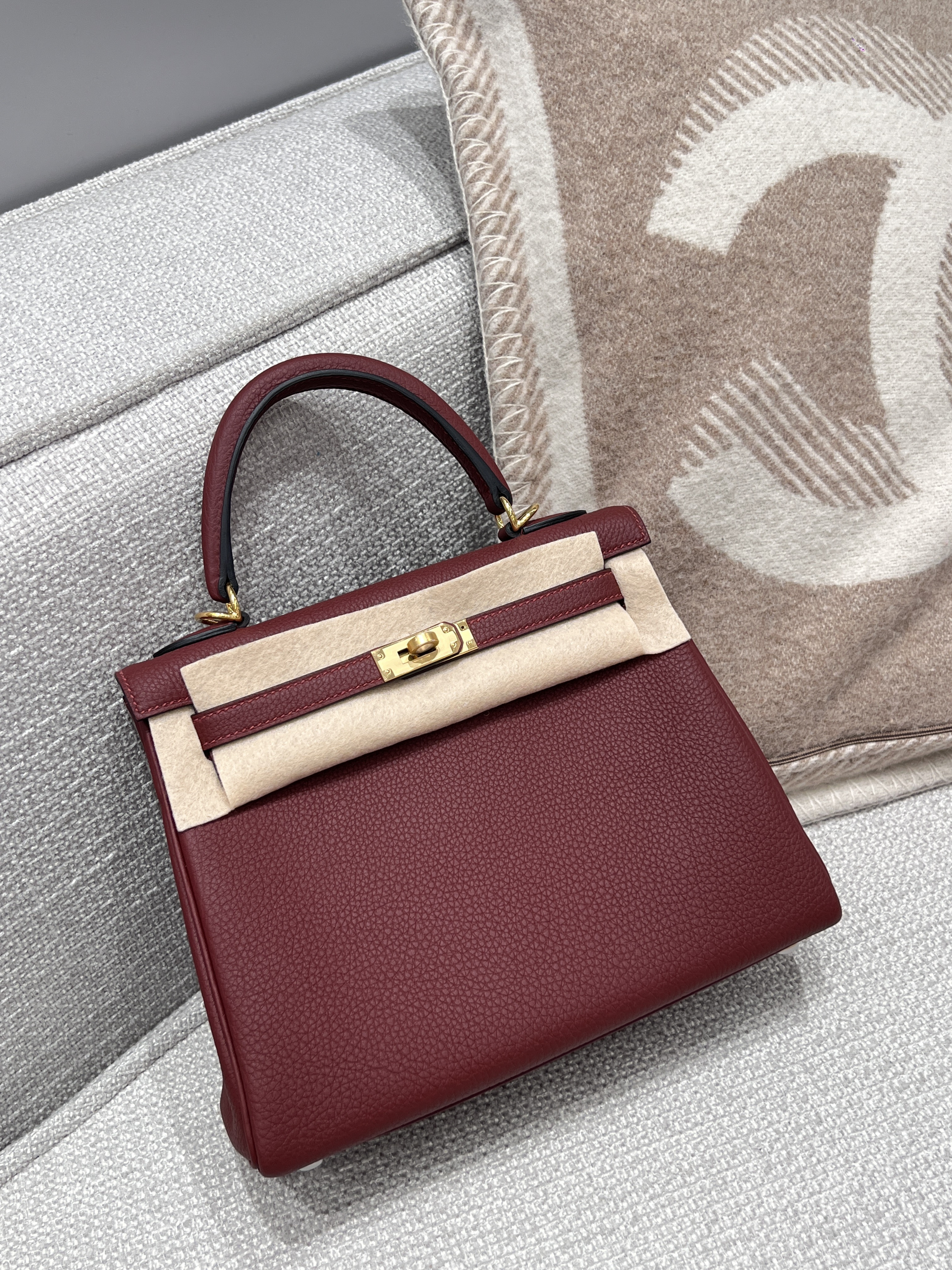 에르메스 Hermes Kelly 25cm Togo Grade 1 55 Rouge H/gold (Fil Au Chinois)