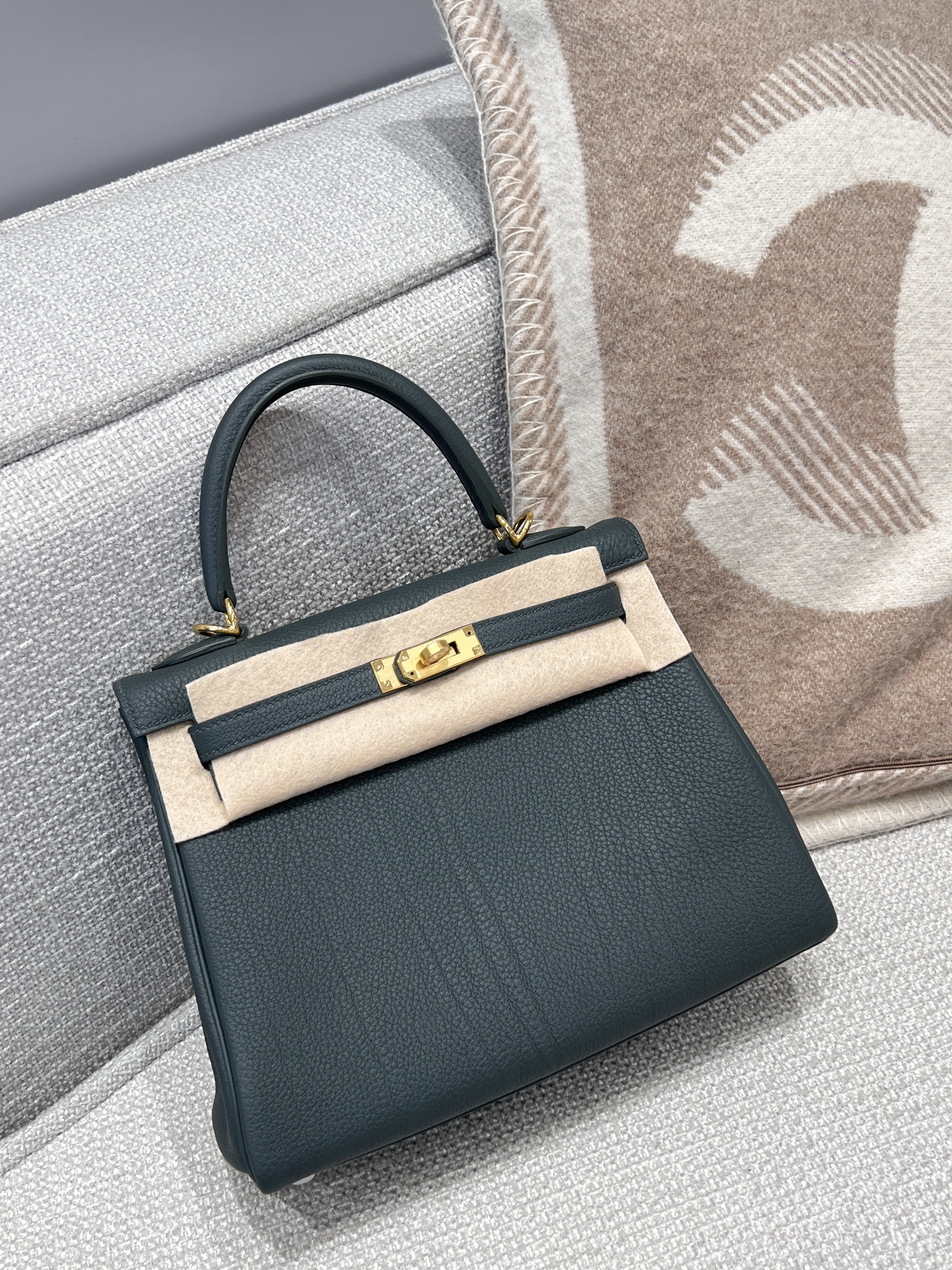에르메스 Hermes Kelly 25cm Togo Grade 1 Q0 Vert Mangrove/silver (Fil Au Chinois)