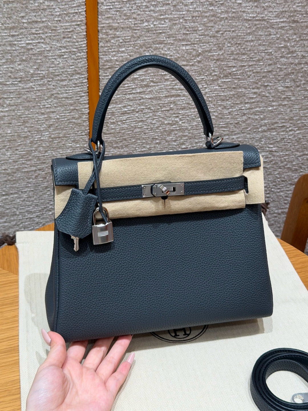 에르메스 Hermes Kelly 25cm Togo H0 Girs Misty/silver