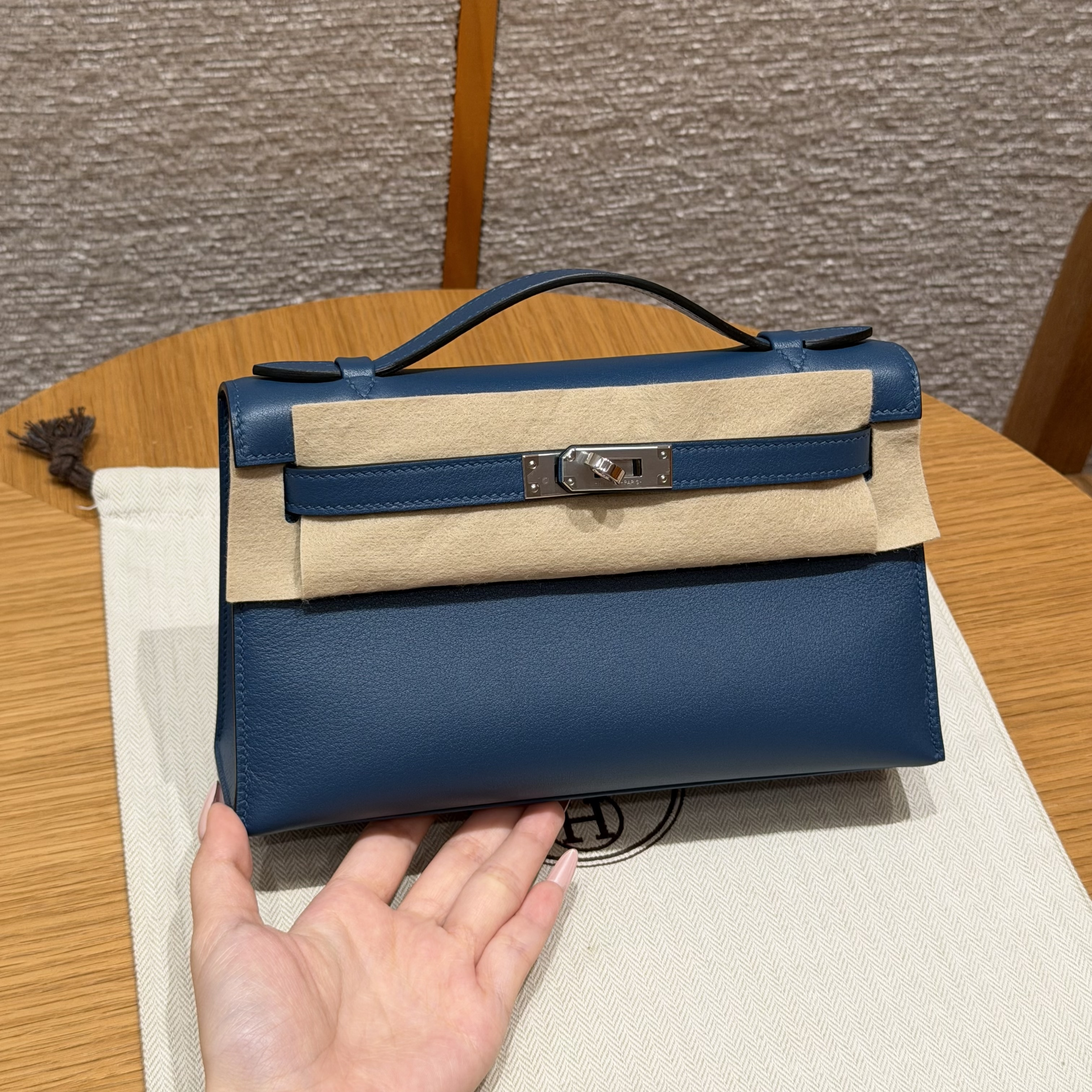 에르메스 Hermes Kelly Pochette 22cm Swift S4 Deep Blue/silver