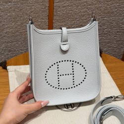 에르메스 Hermes Mini Evelyne 16cm clemence N4 Gris Platine/silver