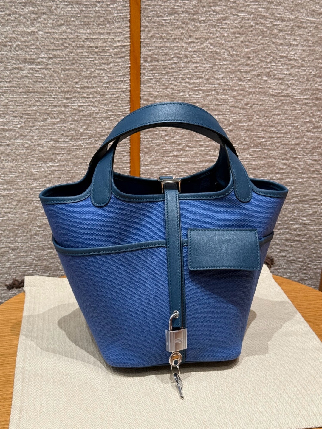 에르메스 Hermes Picotin Cargo 18cm Swift and Canvas 74 Blue roy/silver