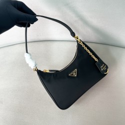 프라다 Prada 1N204P  Re-Edition 2005 Re-Nylon and Saffiano mini bag Black&gold 22cm