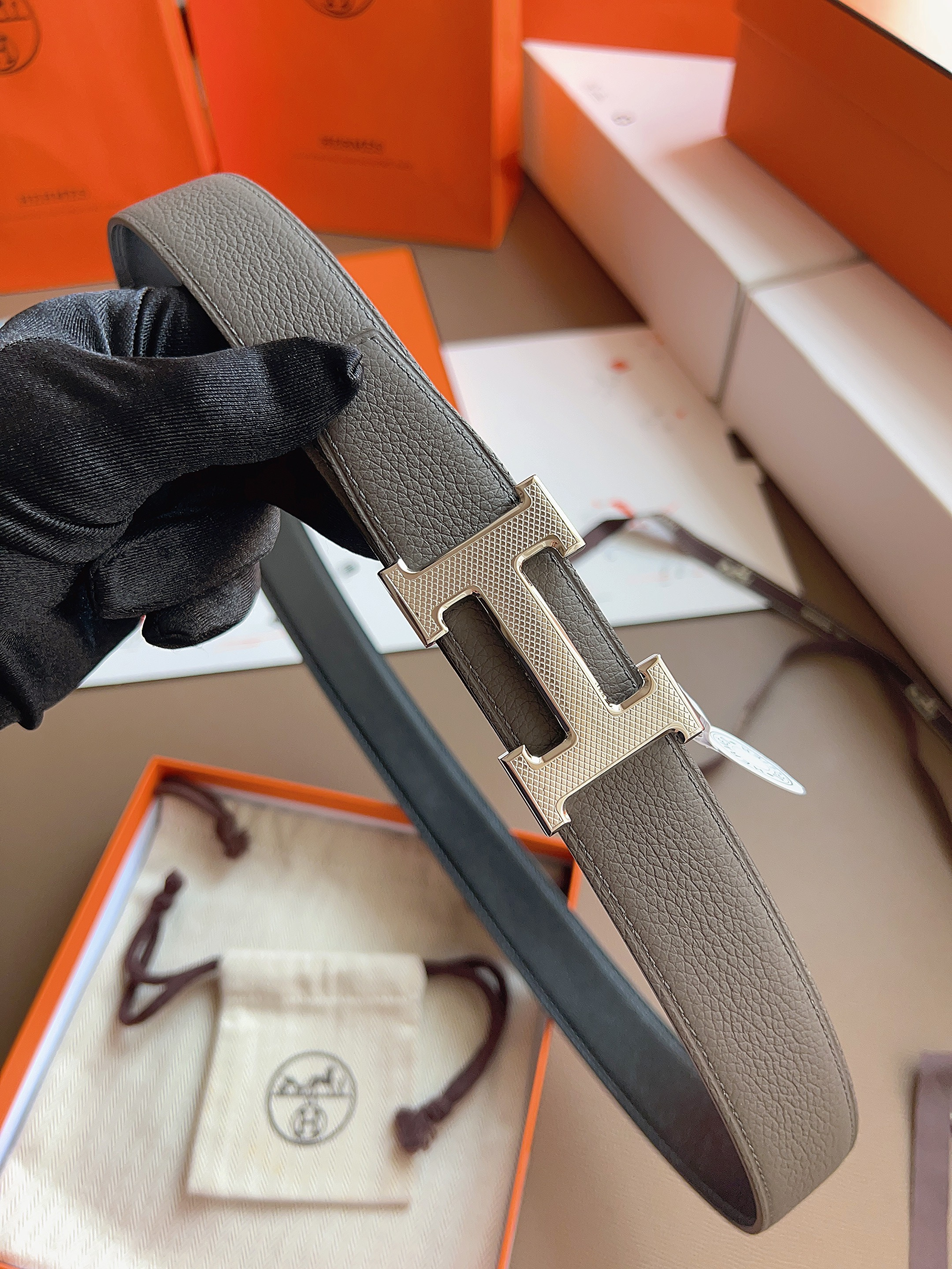 에르메스 Hermes H carving &double-sided Togo 벨트 32mm