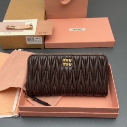 미우 미우 Miu Miu 5MO506 지갑 Brown 20cm