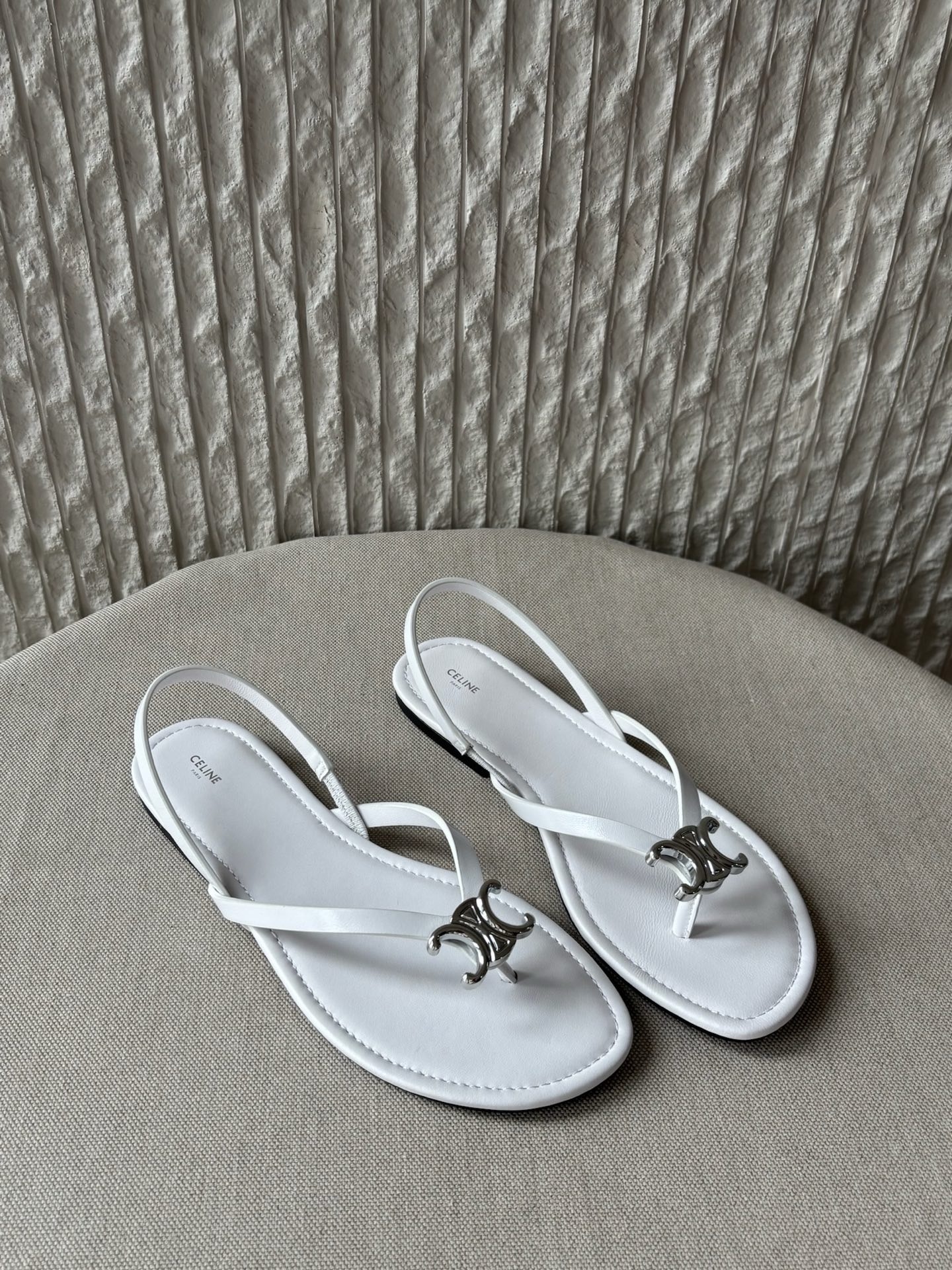 셀린느 Celine Biki Sandal White