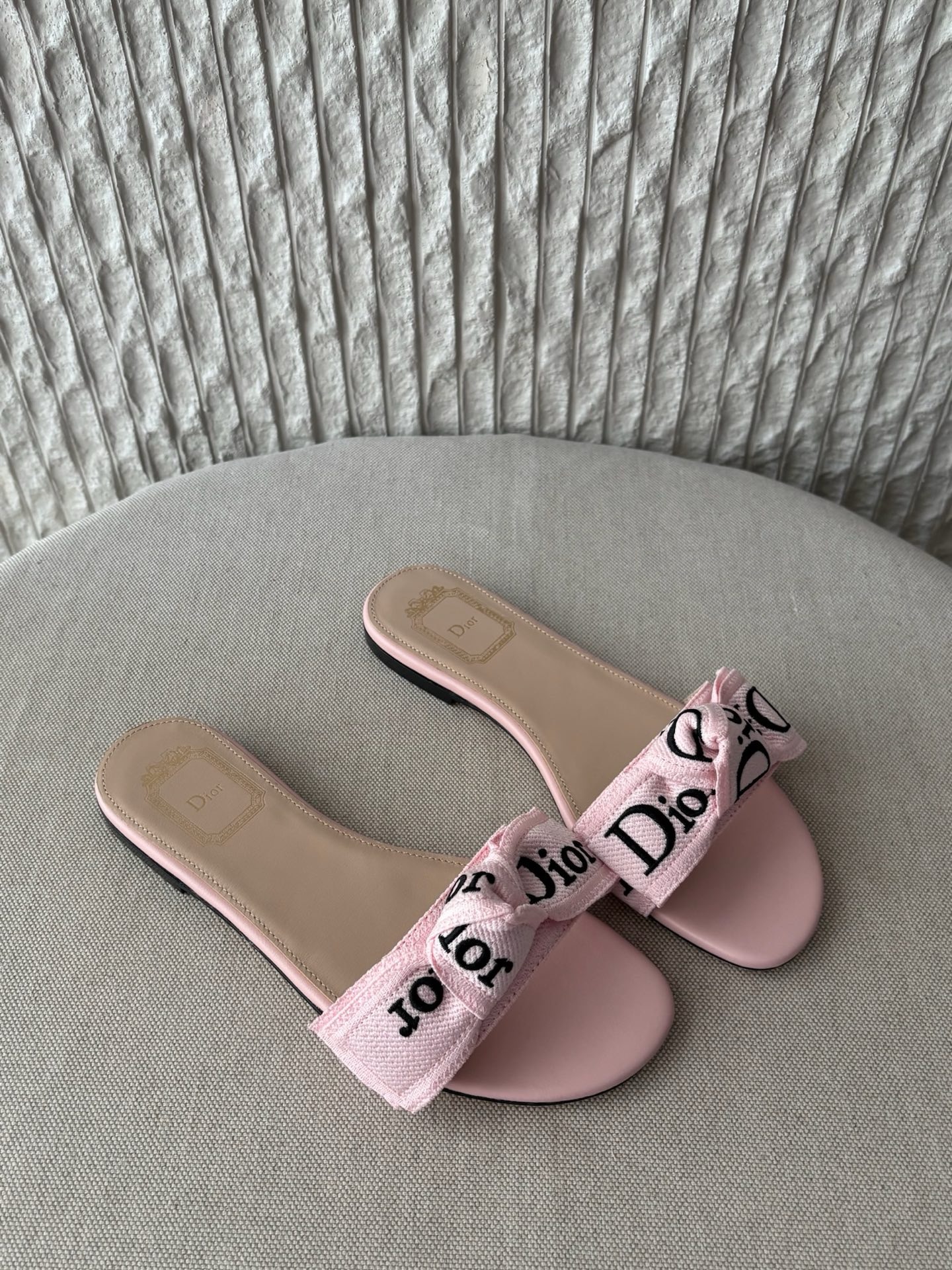 디올 Dior J'Adior 슬라이드 Pink