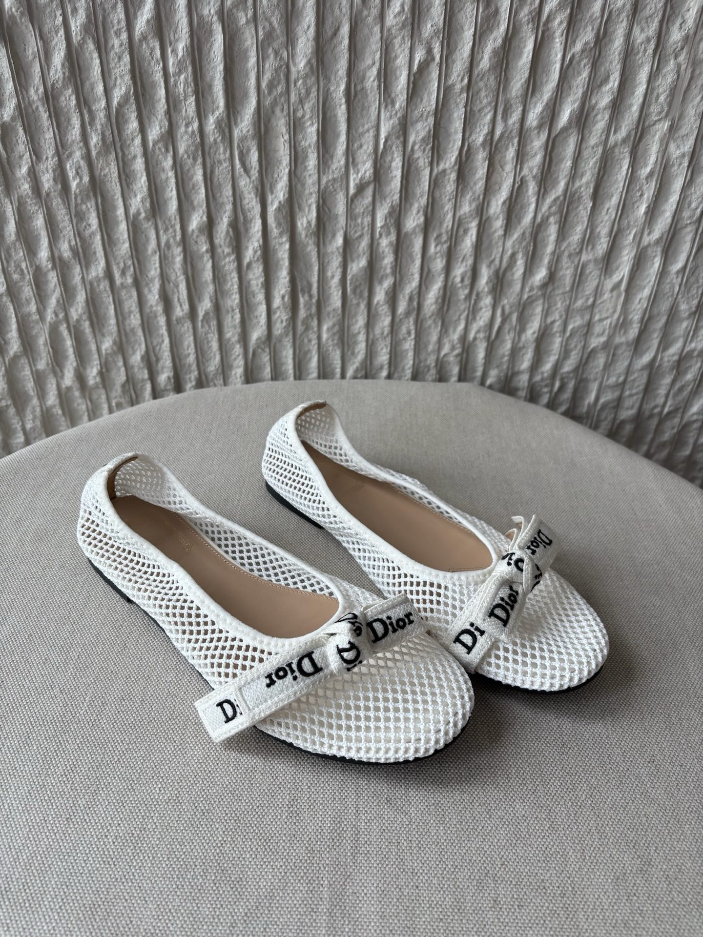 디올 Dior J'Adior 발레 플랫 메쉬 White
