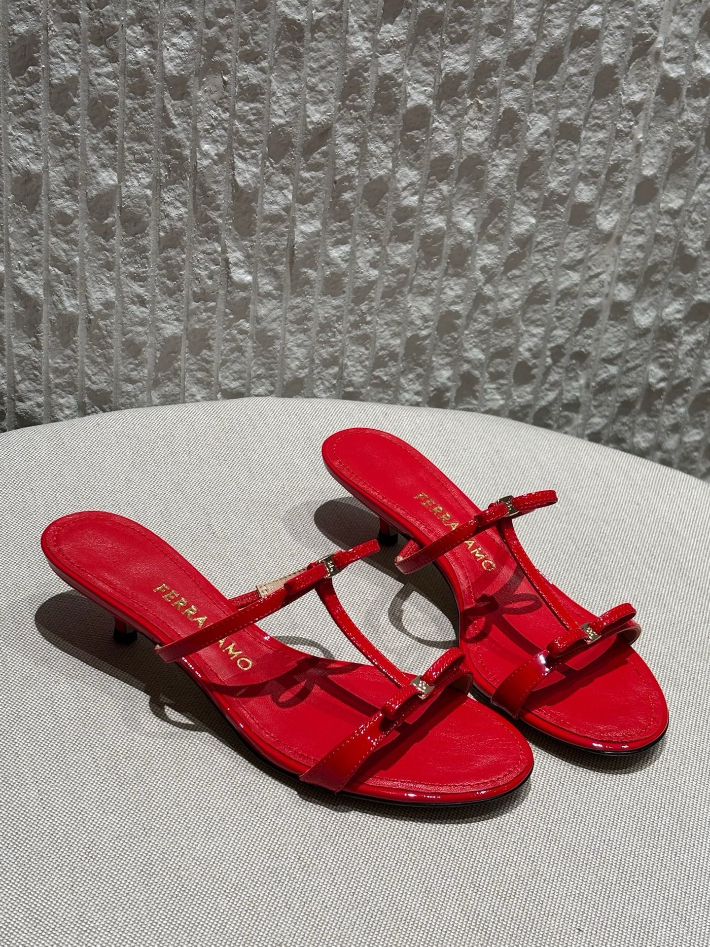 살바토레 페라가모 Salvatore Ferragamo 힐 슬라이드 Red
