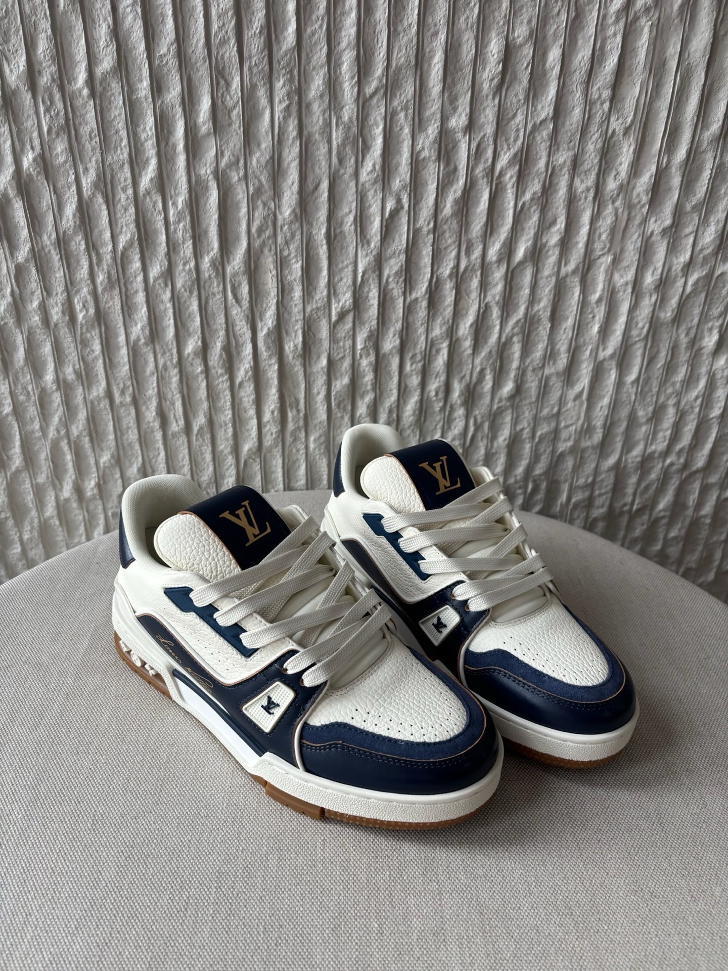 루이비통 Louis Vuitton Trainer 스니커즈
