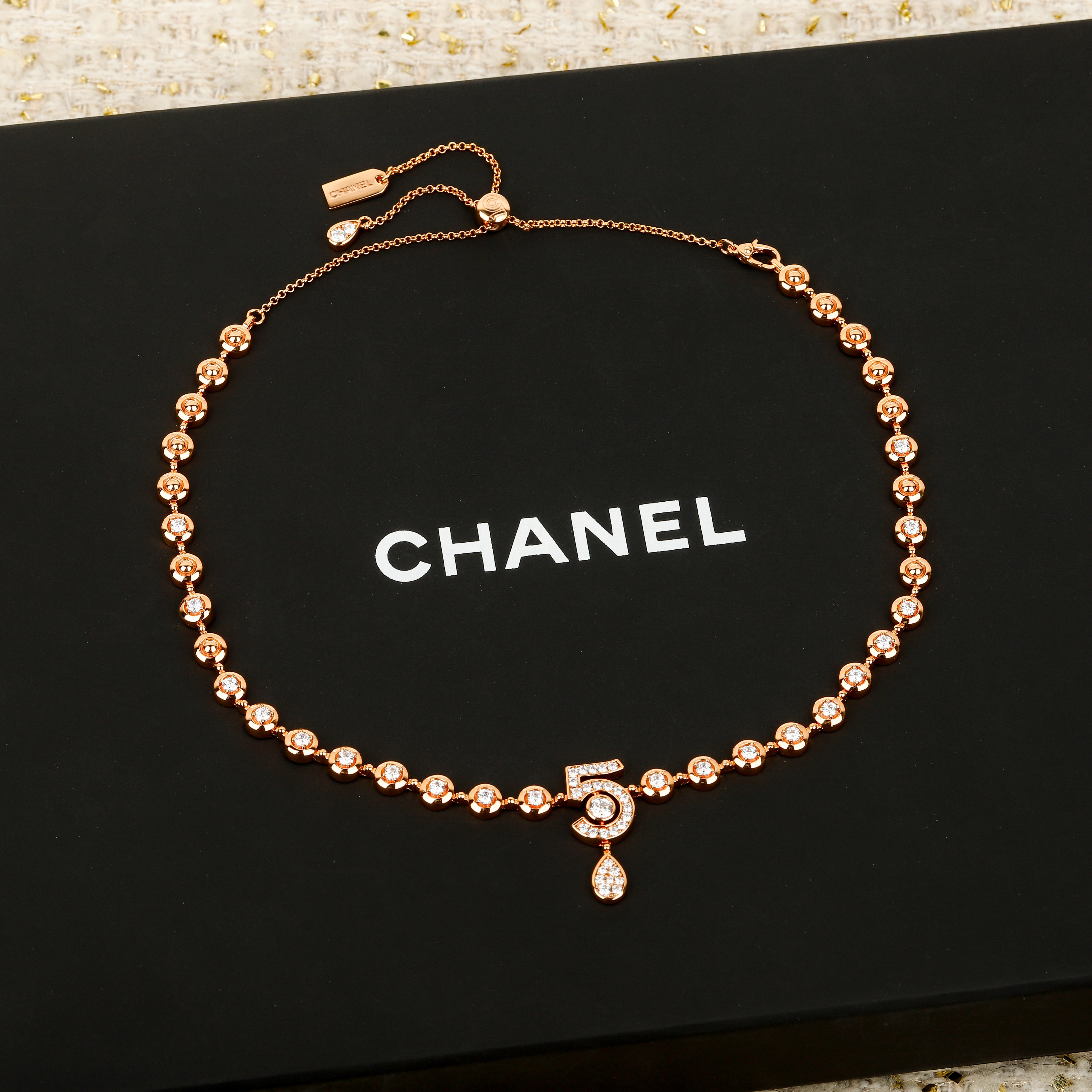샤넬 CHANEL Eternal N°5  목걸이