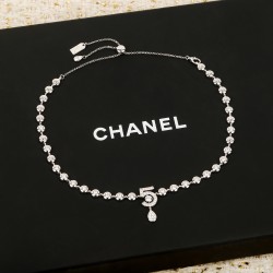 샤넬 CHANEL Eternal N°5 목걸이