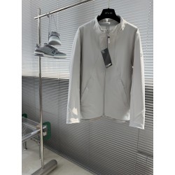아크테릭스 ARC'TERYX 재킷