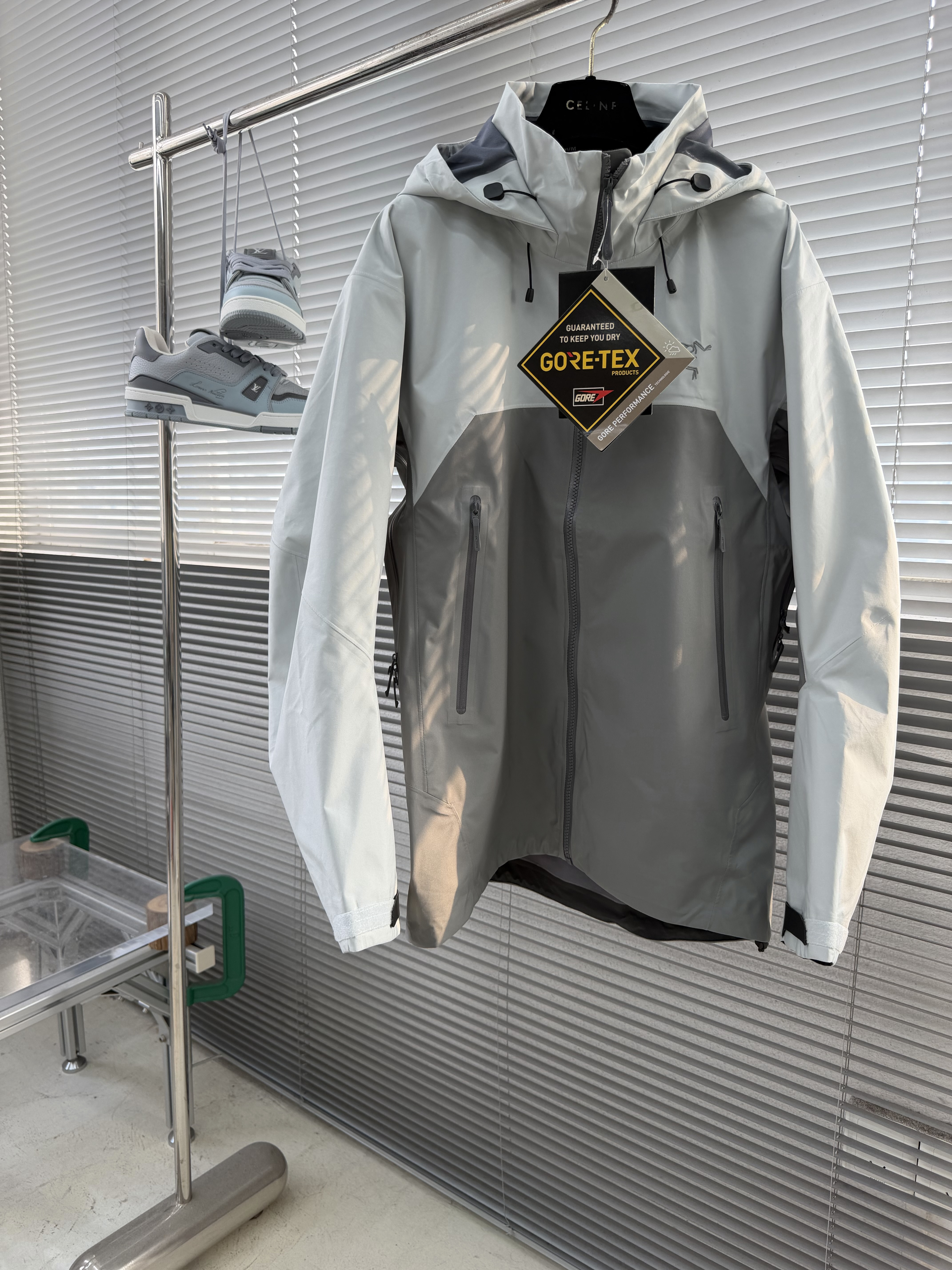 아크테릭스 ARC'TERYX Beta AR 재킷