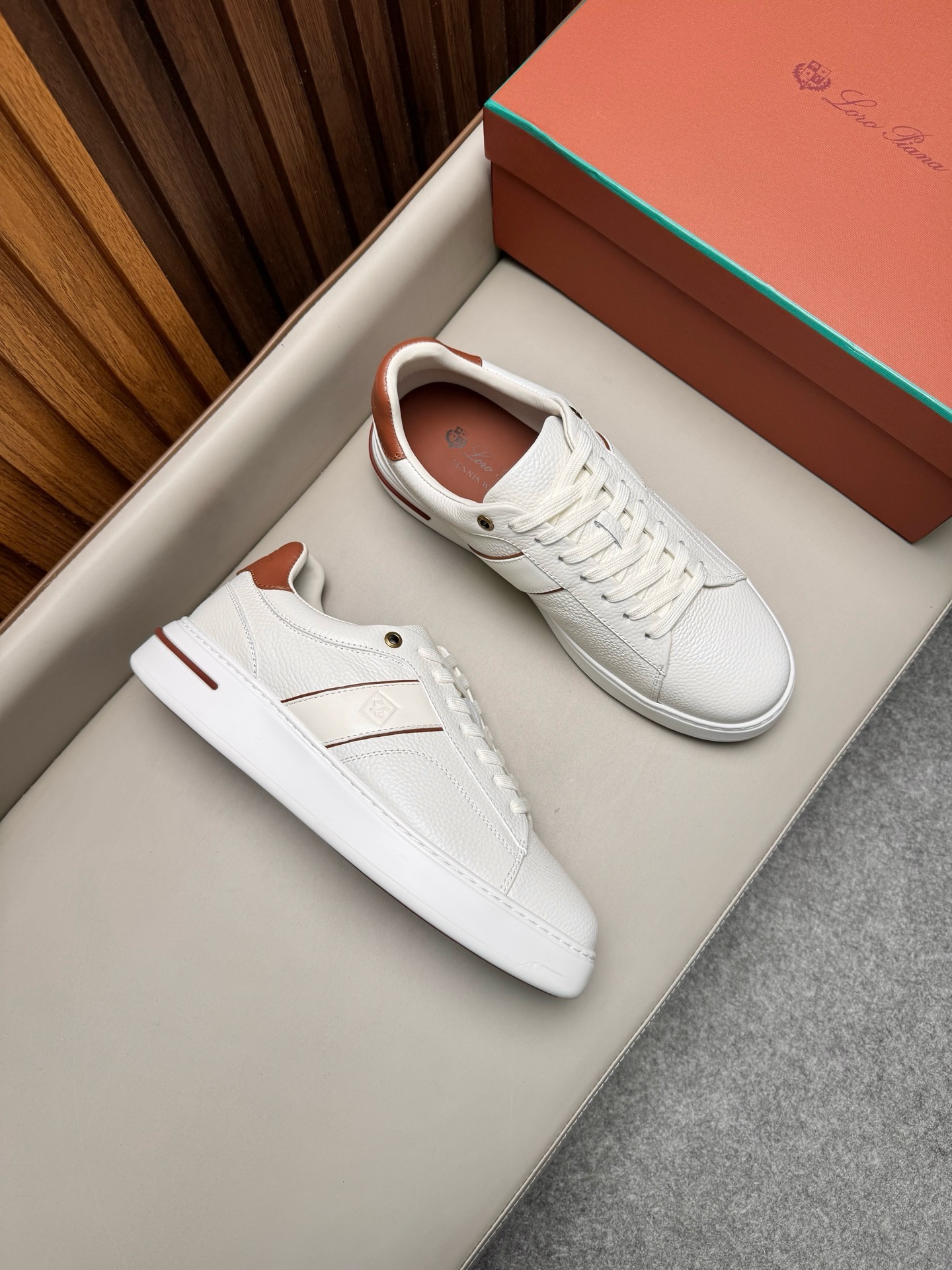 로로피아나 Loro Piana 스니커즈