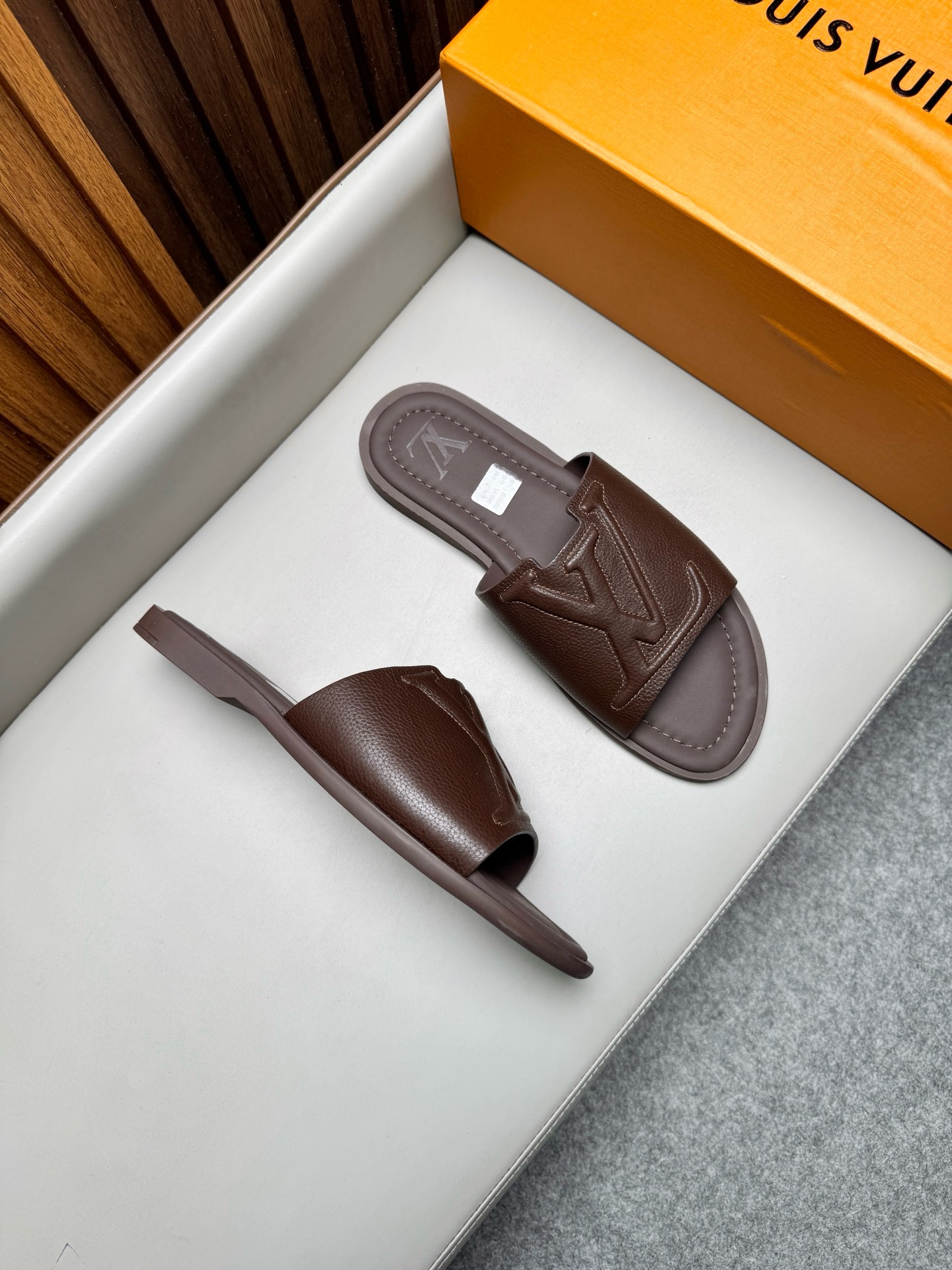 루이비통 Louis Vuitton Portofino 슬리퍼